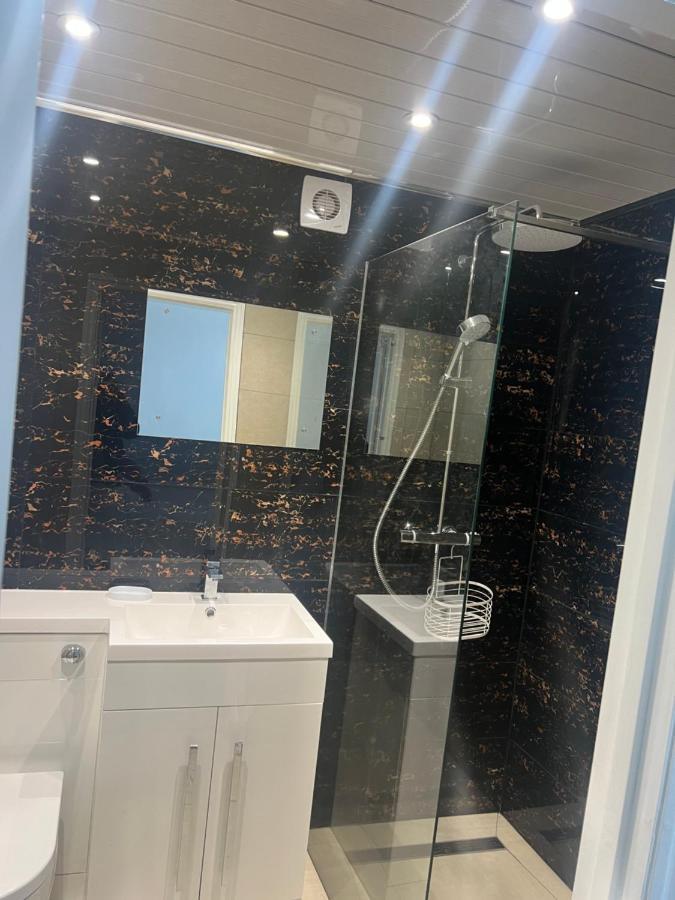 Montreal House Apartment Илфорд Екстериор снимка